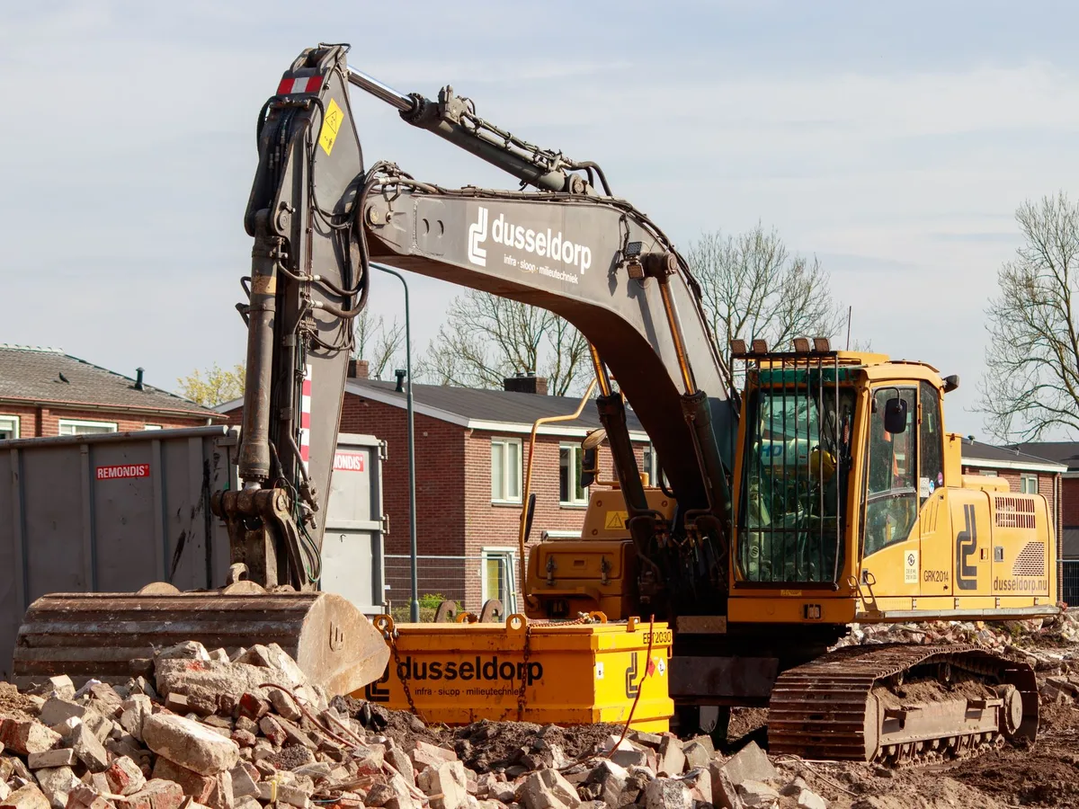 crusher bucket excavator excavator with crusher bucket attachment